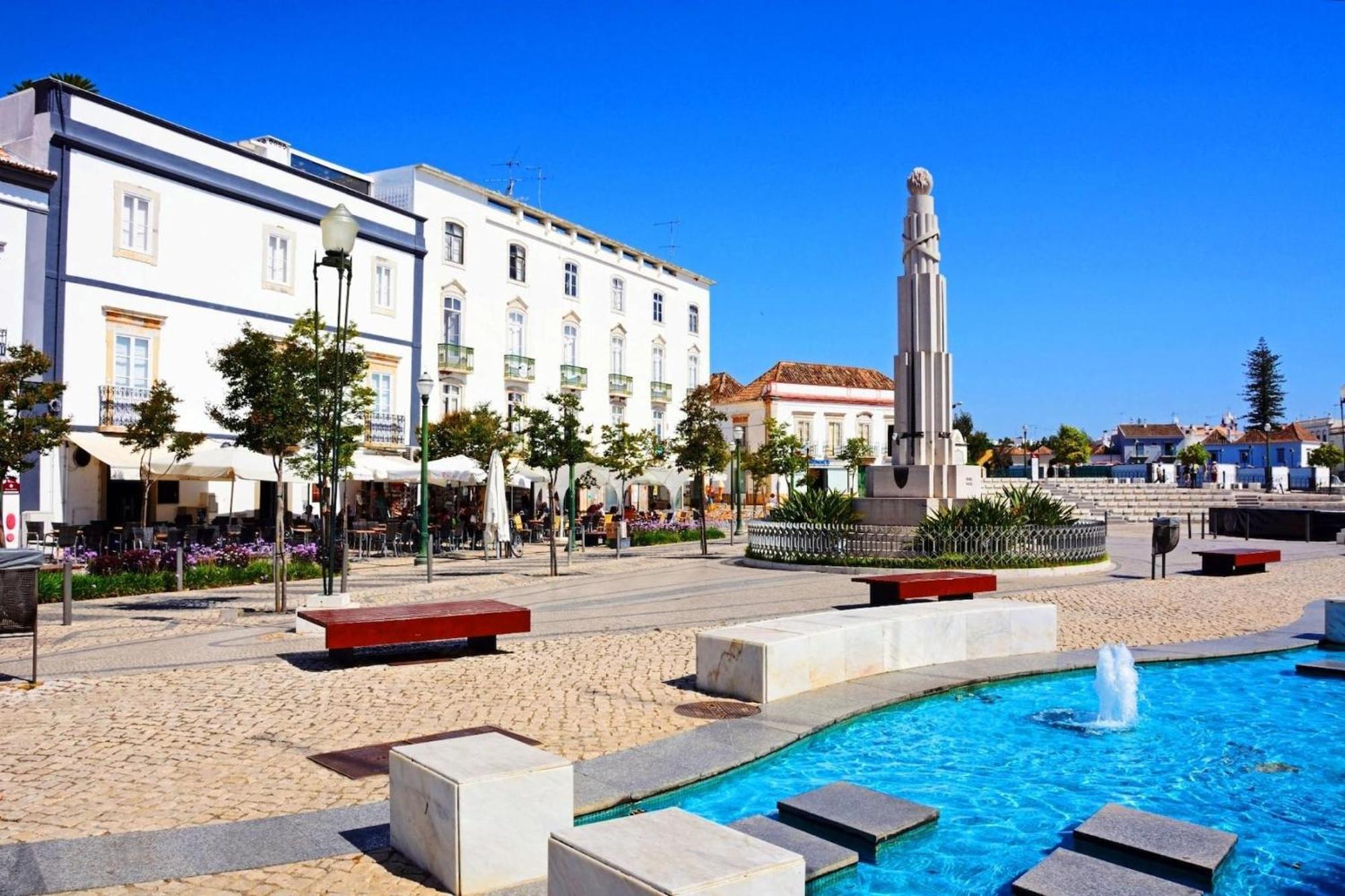 Villa Beautiful Town Centre Townhouse With Shared Pool Tavira Exterior foto